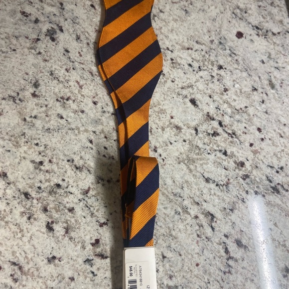 NWT NAVY & ORANGE BOWTIE - Picture 2 of 3